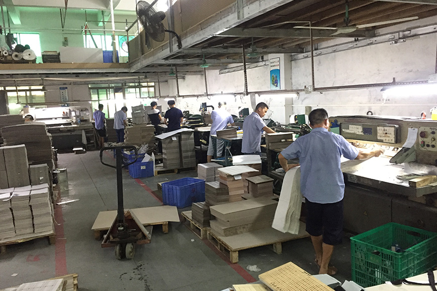 祥鴻告訴你適用于硬紙包裝盒的兩種材質